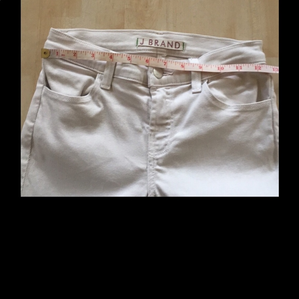 Jeans - Picture 7 of 7